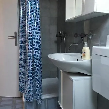And With Parking Space Biograd Na Moru, Biograd - 16576 Guest house 3*