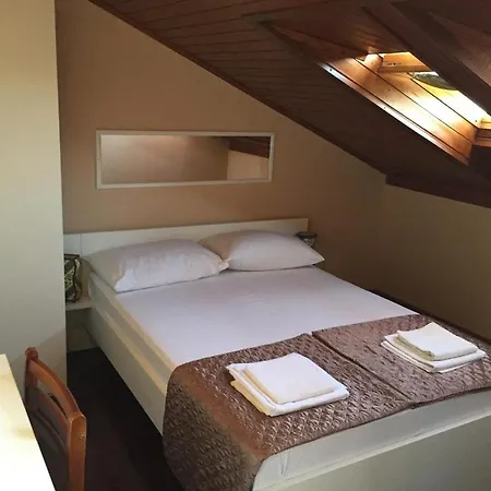 And With Parking Space Biograd Na Moru, Biograd - 16576 Guest house Biograd Na Moru
